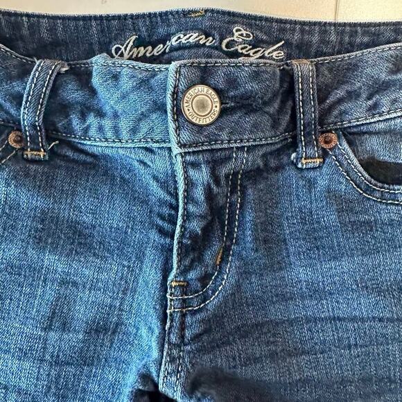 American Eagle Y2K Style Denim Micro Mini Cuffed Short Shorts Size 4 Preppy - Picture 3 of 7